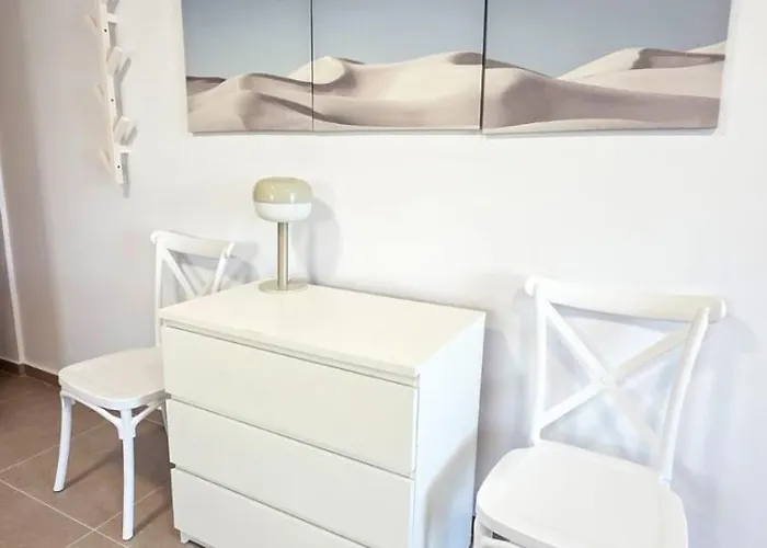 Olive Dunes ラルナカ