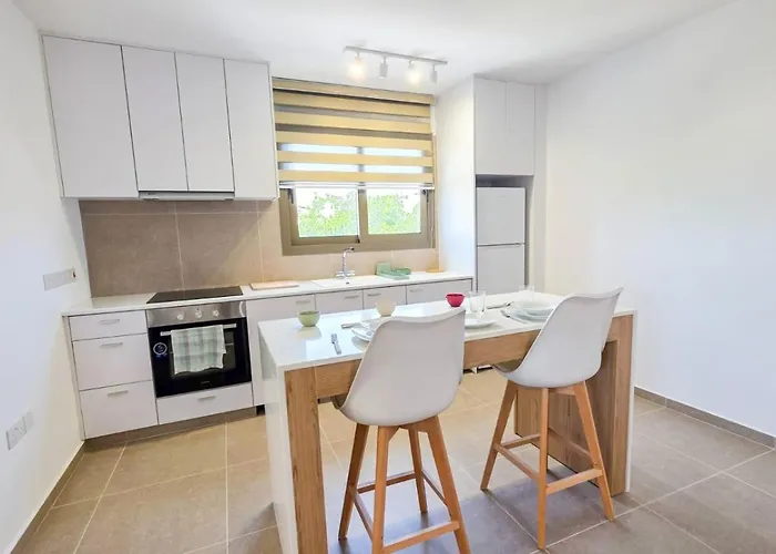 Olive Dunes * ラルナカ